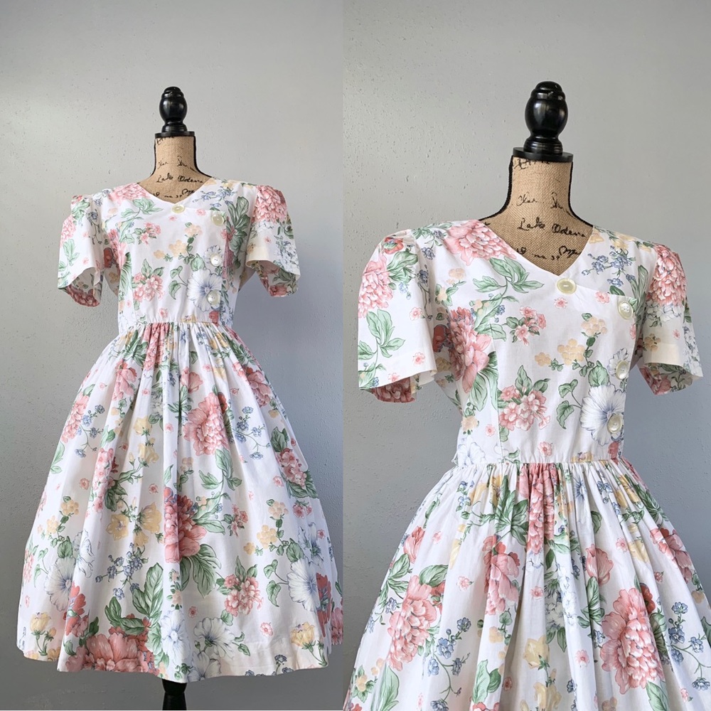 Vintage Pink Floral Day Dress